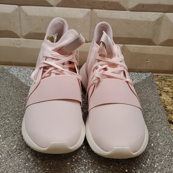 SOLD! ADIDAS Pink Tubular Defiant Shoes - Size 11 - Picture 2 of 11